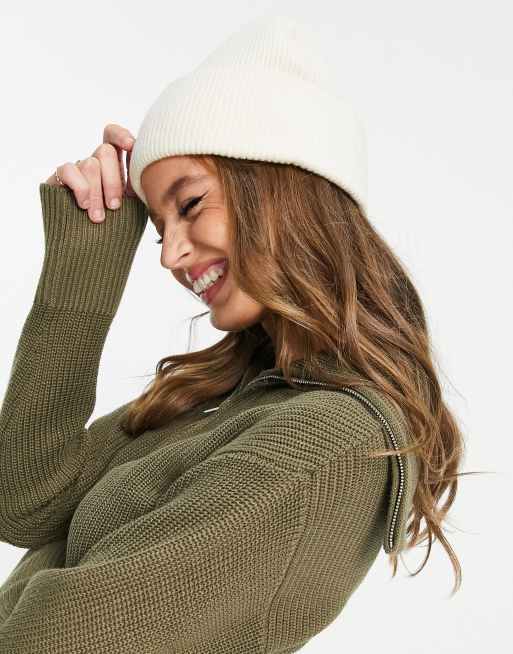 Monki – Kremowa dzianinowa czapka beanie