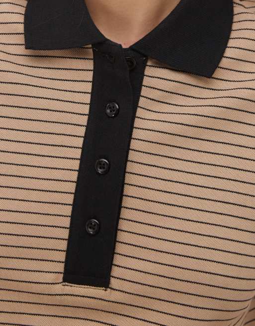 Monki – Kurzärmliges, kastiges Rugby-Polohemd in Beige mit schwarzen Streifen, 3 von 4