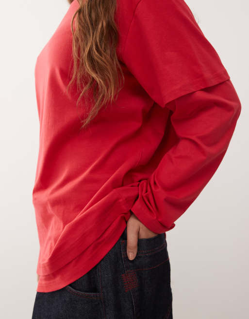 Monki – Langärmliges, mehrlagiges Oversize-T-Shirt in Rot, 3 von 4