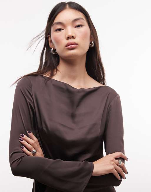 Monki langærmet draperet satin minikjole i chokoladebrun, 4 af 4