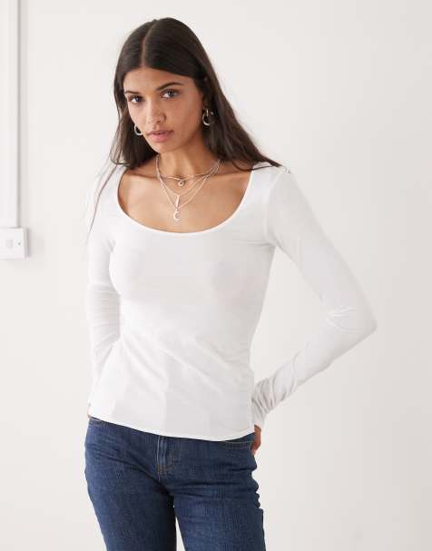 Monki - Langærmet hvid T-shirt i slim fit med dyb rund hals - view 1