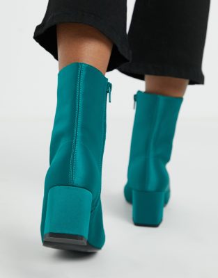 monki leia boots