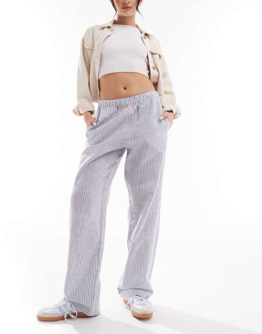 Monki – Leinenhose in Weiß und Marineblau gestreift mit Kordelzug in der Taille