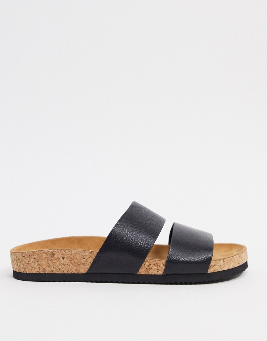 Monki – Liza – Svarta platta sandaler med dubbla remmar