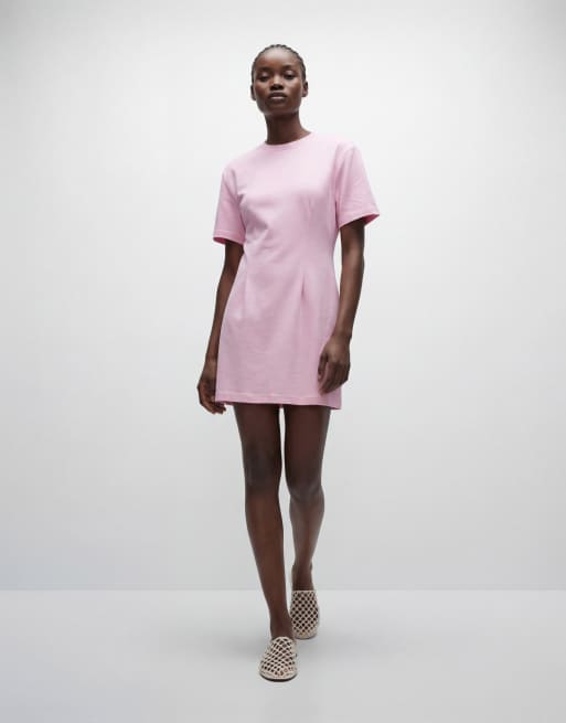 Monki – Ljusrosa t-shirtklänning i minilängd med indragen midja, 8 av 11