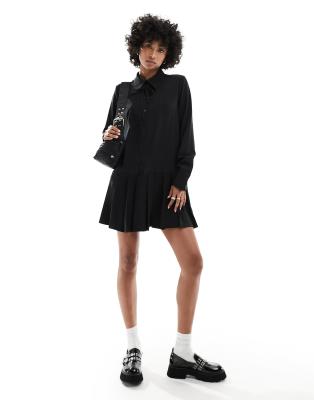 long sleeve collar pleated mini dress with ribbon bow in black