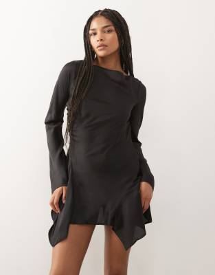 Monki Monki long sleeve crinkle satin flippy mini dress with open tie back in black