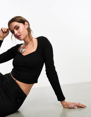 Monki long sleeve cropped top in black