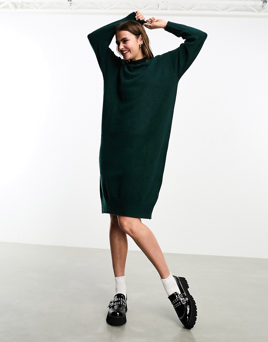Monki long sleeve knitted midi dress in forest green
