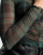 Thumbnail 3 of 4