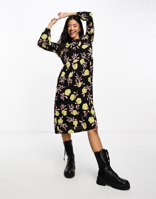 long sleeve midi dress in black rose print