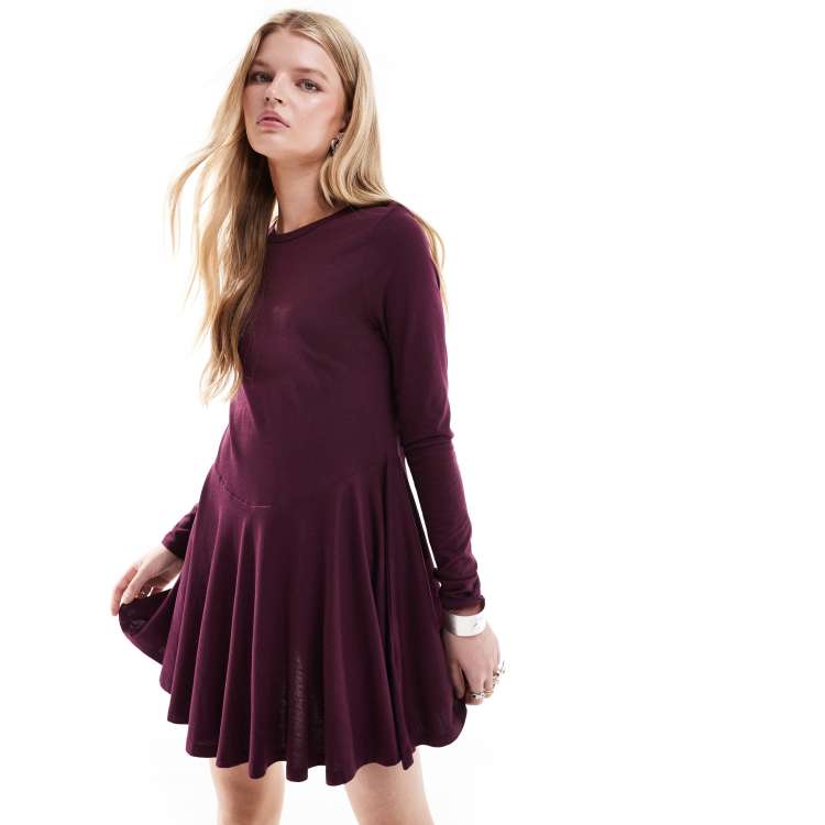 Monki long sleeve mini skater dress in burgundy Cra wallonieShops Varley century leggings in smudge spot print