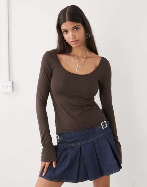 Monki long sleeve slim fit scoop neck T-shirt in chocolate brown - view 1