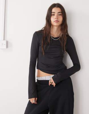 Monki Long Sleeve Top In Black