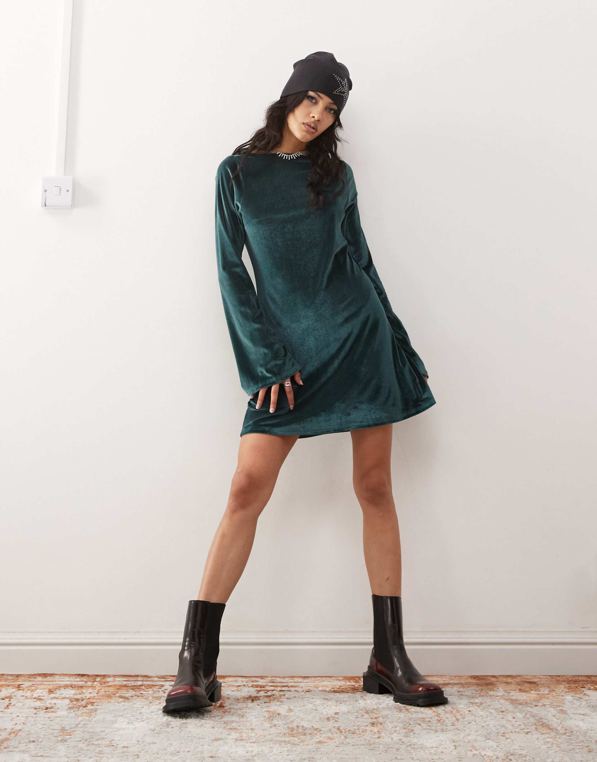 monki long sleeve velvet mini dress in green