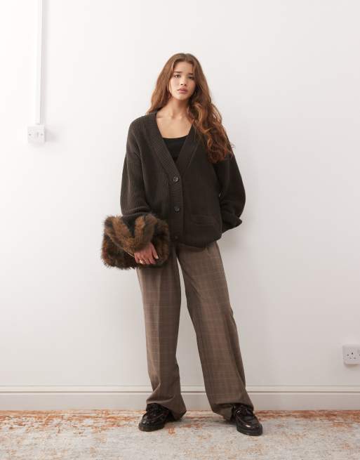 Monki longline knitted oversized cardigan in charcoal grey, 2 of 4
