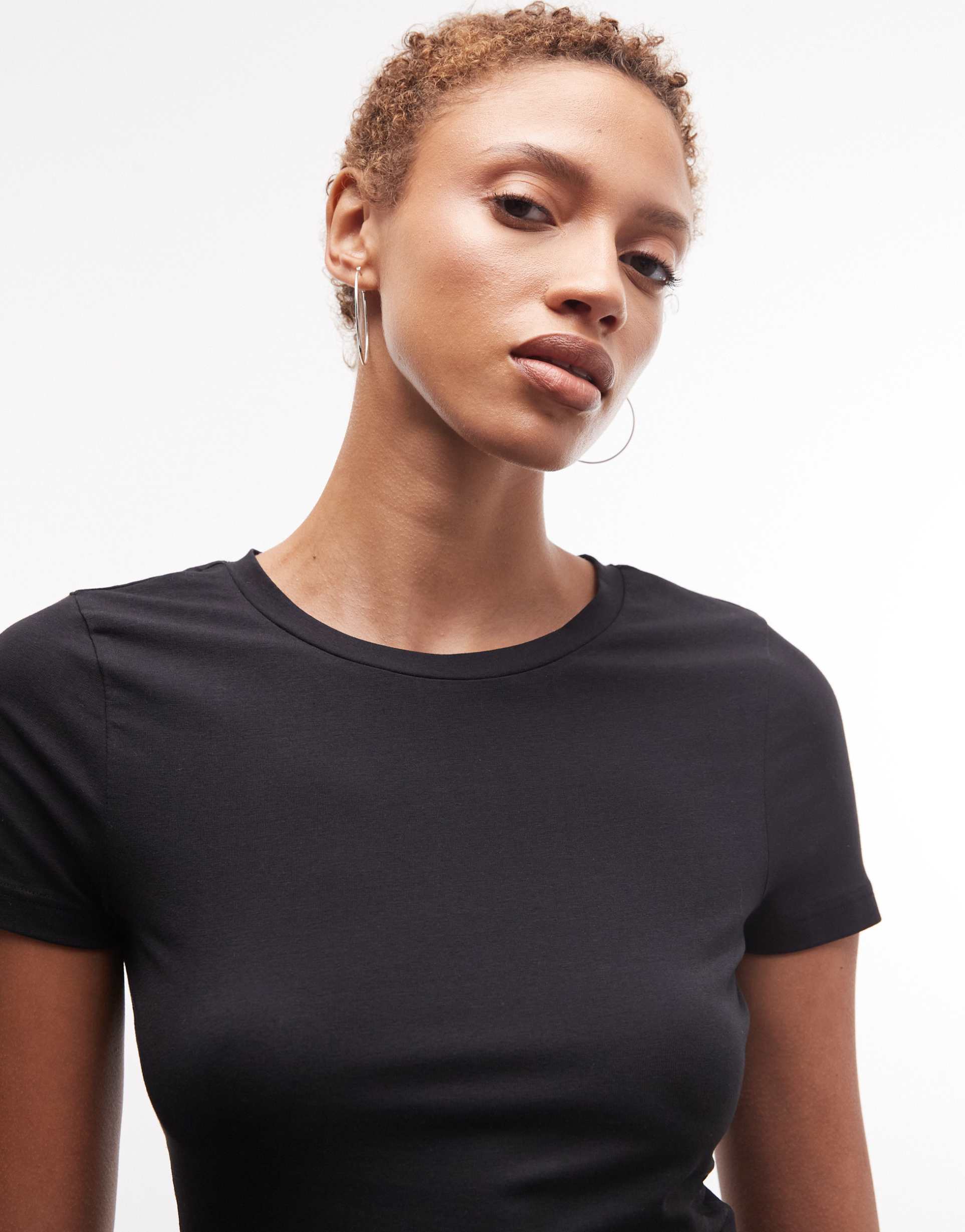 monki louie slim fit baby tee in black