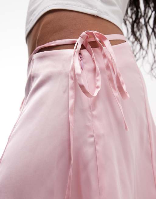 Monki low rise festival mini skirt with cut-outs in baby pink, 2 of 5
