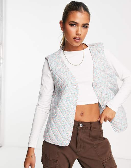Monki – Luźny bezrękawnik pikowany w drobne kwiaty 