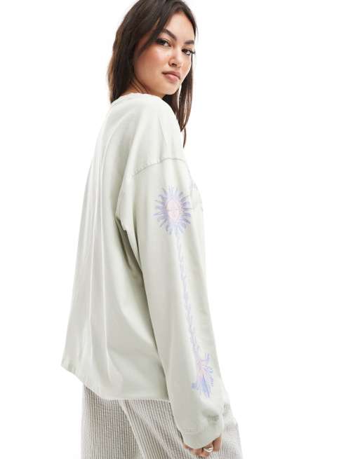 Monki - Lysegrøn oversized T-shirt med lange ærmer og 'Spirit Keeper'-print, 4 af 4