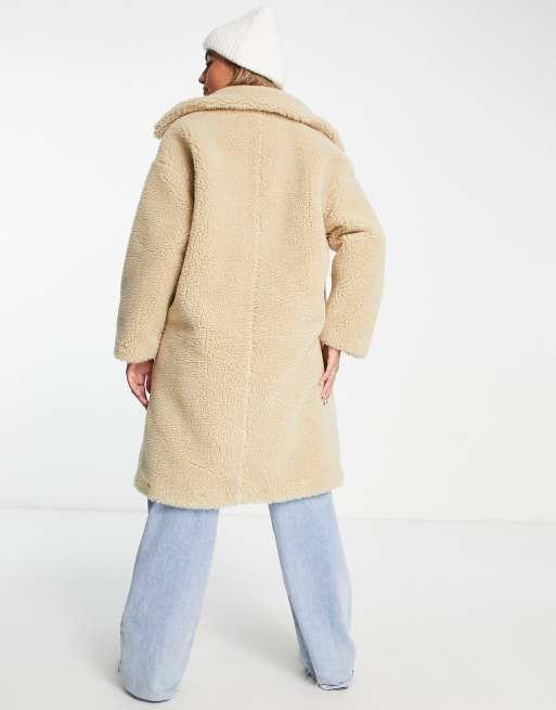 manteau duveteux beige