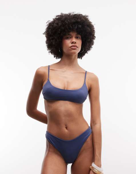 Monki – Marinblå bikini med djup halsringning och knytning baktill - view 1
