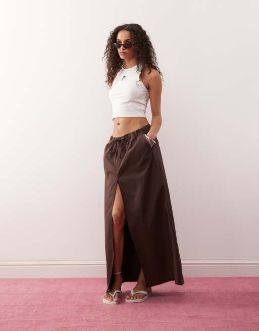 Monki maxi skirt with elastic waistband in brown