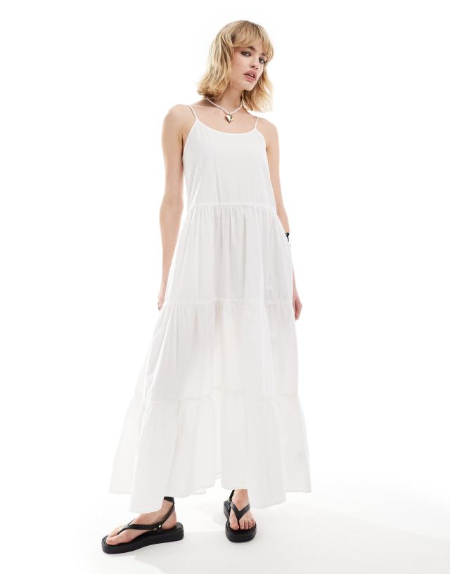 Monki - maxi sun dress with tiered layers and strappy low back in white