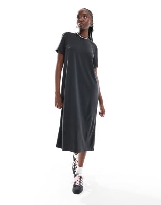 Monki Maxi T-shirt Dress In Black