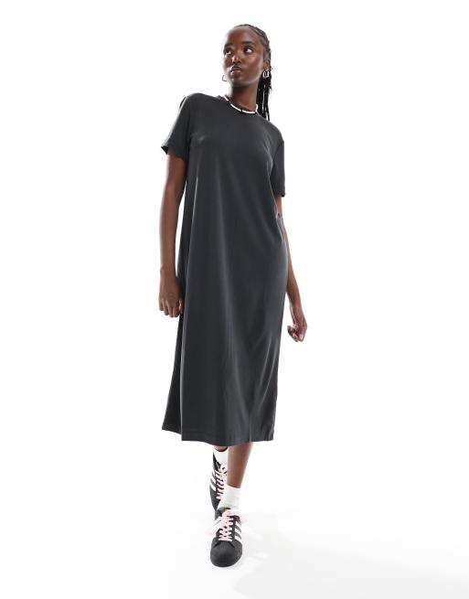 Monki maxi t shirt dress in black