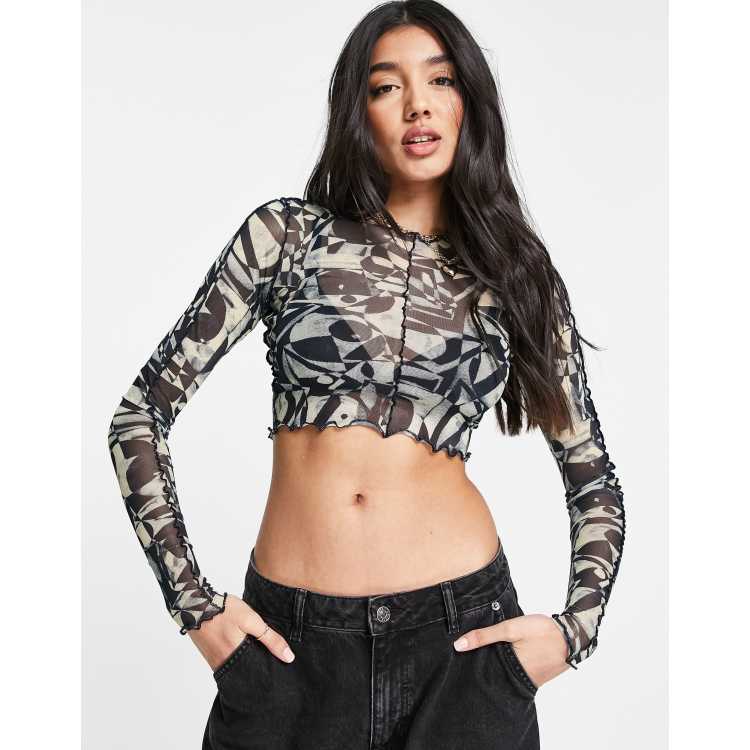 202222547-1-blackwhite?$n_750w