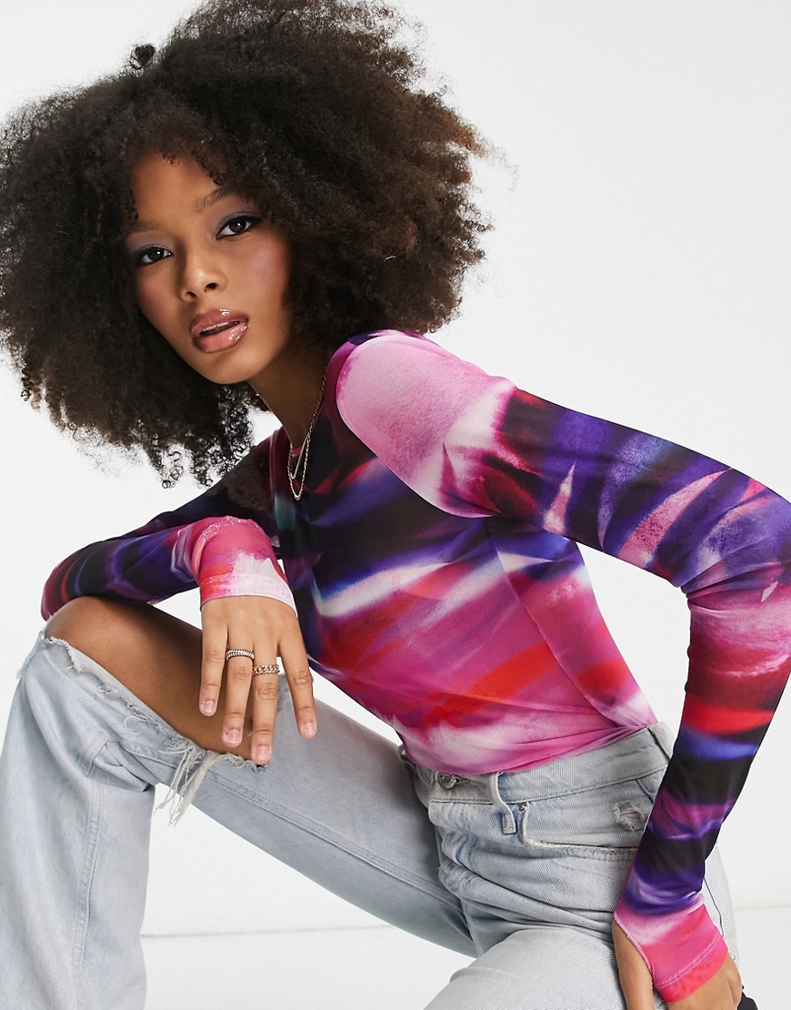 Monki mesh top with thumbholes in abstract print-Multi