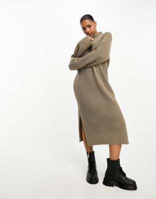 Monki - Midi-Pulloverkleid in Dunkelbeige mit Oversize-Schnitt und Seitenschlitzen-Neutral