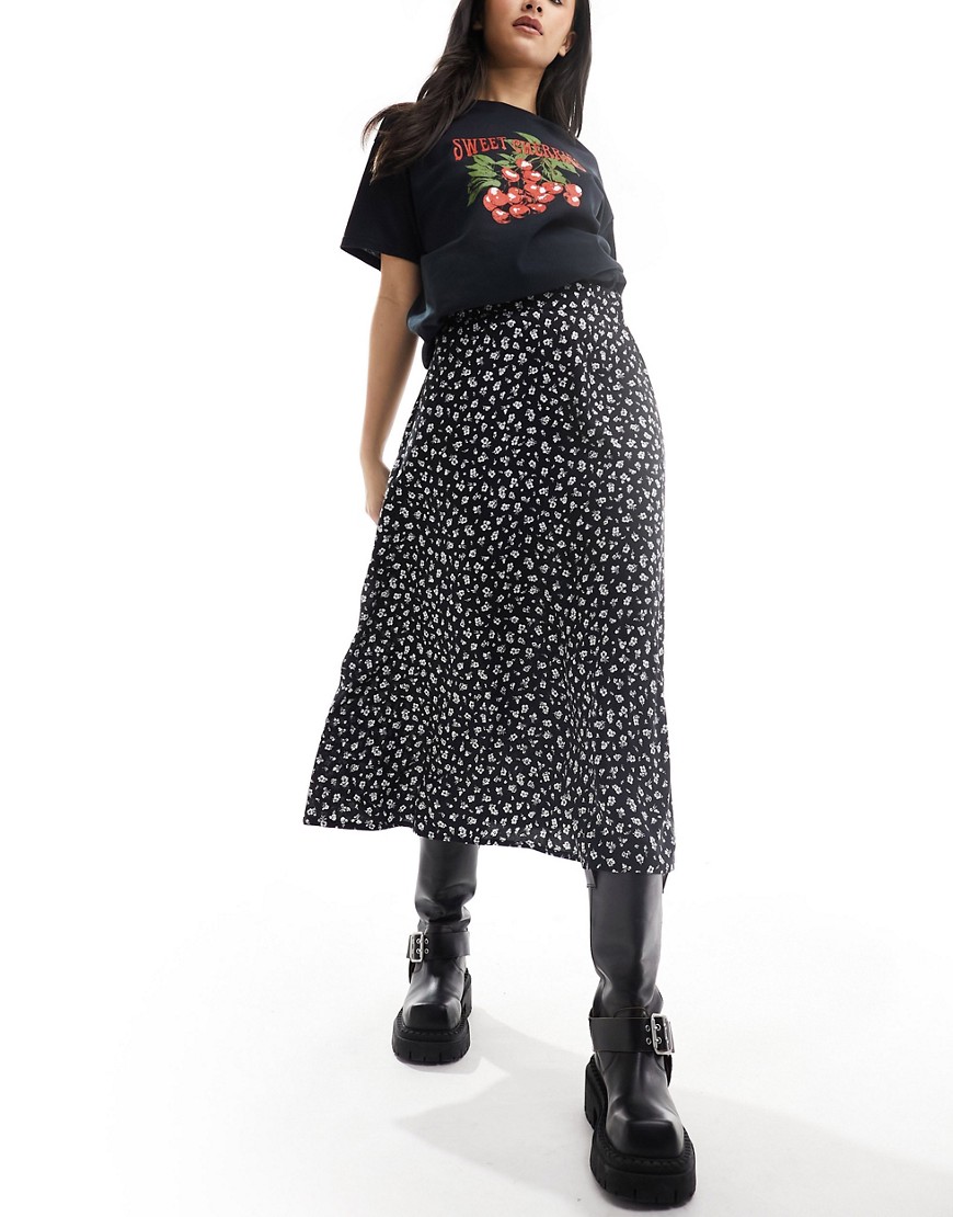 Monki midi skirt in black meadow floral