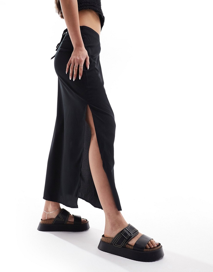 Monki midi skirt with tie waist in black