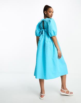 Monki - Midikleid in Hellblau mit Ballonärmeln