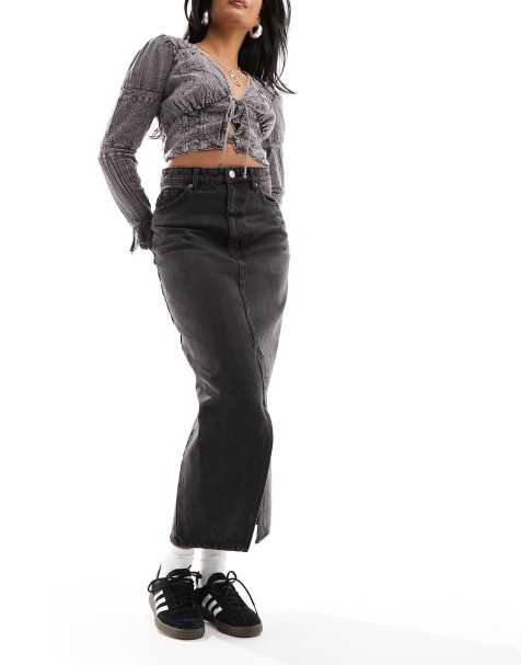 Monki - Midinederdel med slids i sort denim - view 1