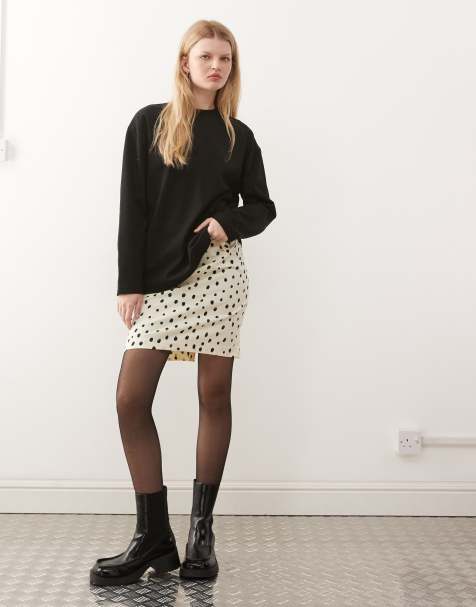 Monki – Midirock in Gelb mit Polka Dots - view 1