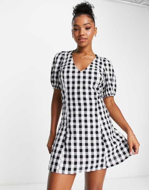 Gingham puff 2025 sleeve dress