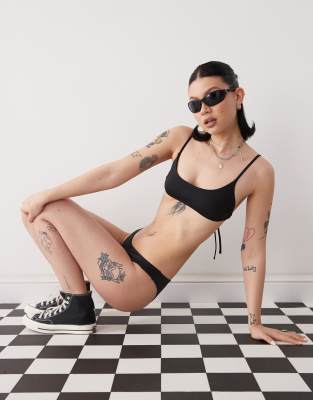 Monki Mix And Match Scoop Neck Bikini Top With Tie Back In Black