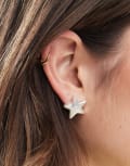 [Monki] Monki mix and match stud star earrings in silver One Size Silver