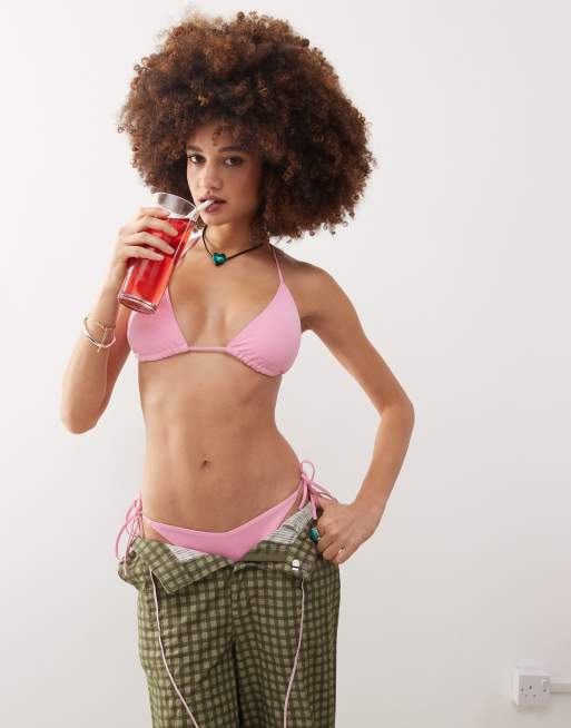Monki - Mix and Match - Top bikini a triangolo color rosa polvere chiaro con laccetti