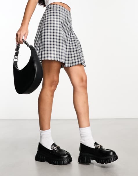 Monki – Mixa och matcha – Rutig, veckad minikjol - view 1