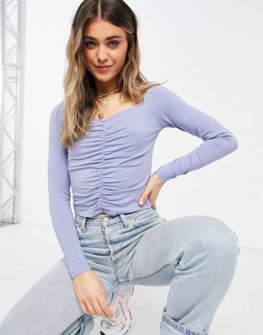 Monki - Monika - Top a maniche lunghe arricciato sul davanti in cotone azzurro - MBLUE