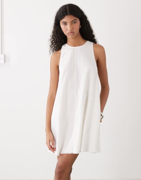 Monki - Mouwloze mini jurk met A-lijn en gerafelde rand in wit - view 1