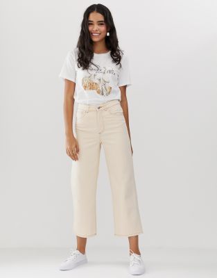 white straight leg cropped jeans