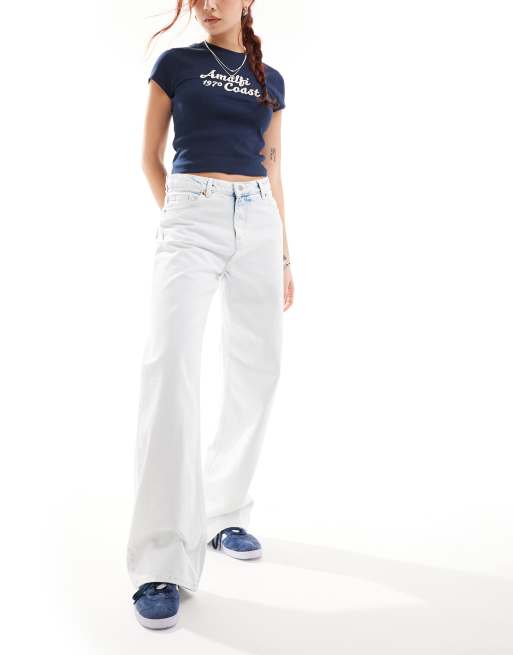 Monki - Naoki - Jean ample à taille basse - Bleu clair délavé