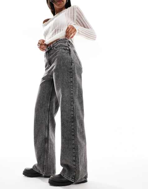 Monki Naoki loose fit low rise jeans in black acid wash - view 1
