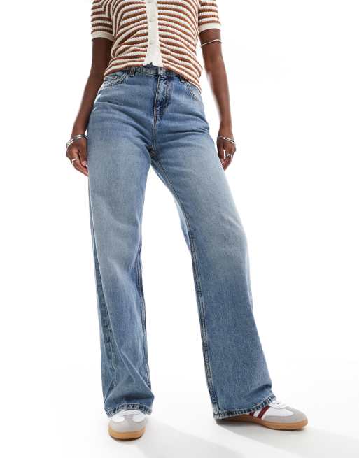 Monki - Naoki - Losvallende baggy jeans met lage taille in dessert blauw
