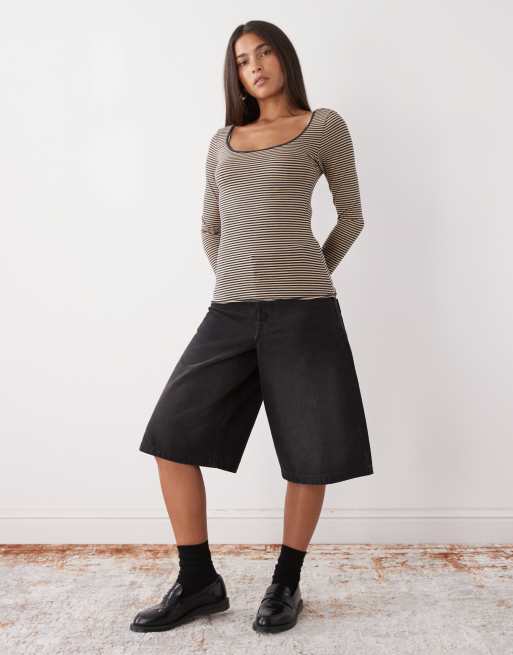 Monki Nova long sleeve top in black stripe, 2 of 4